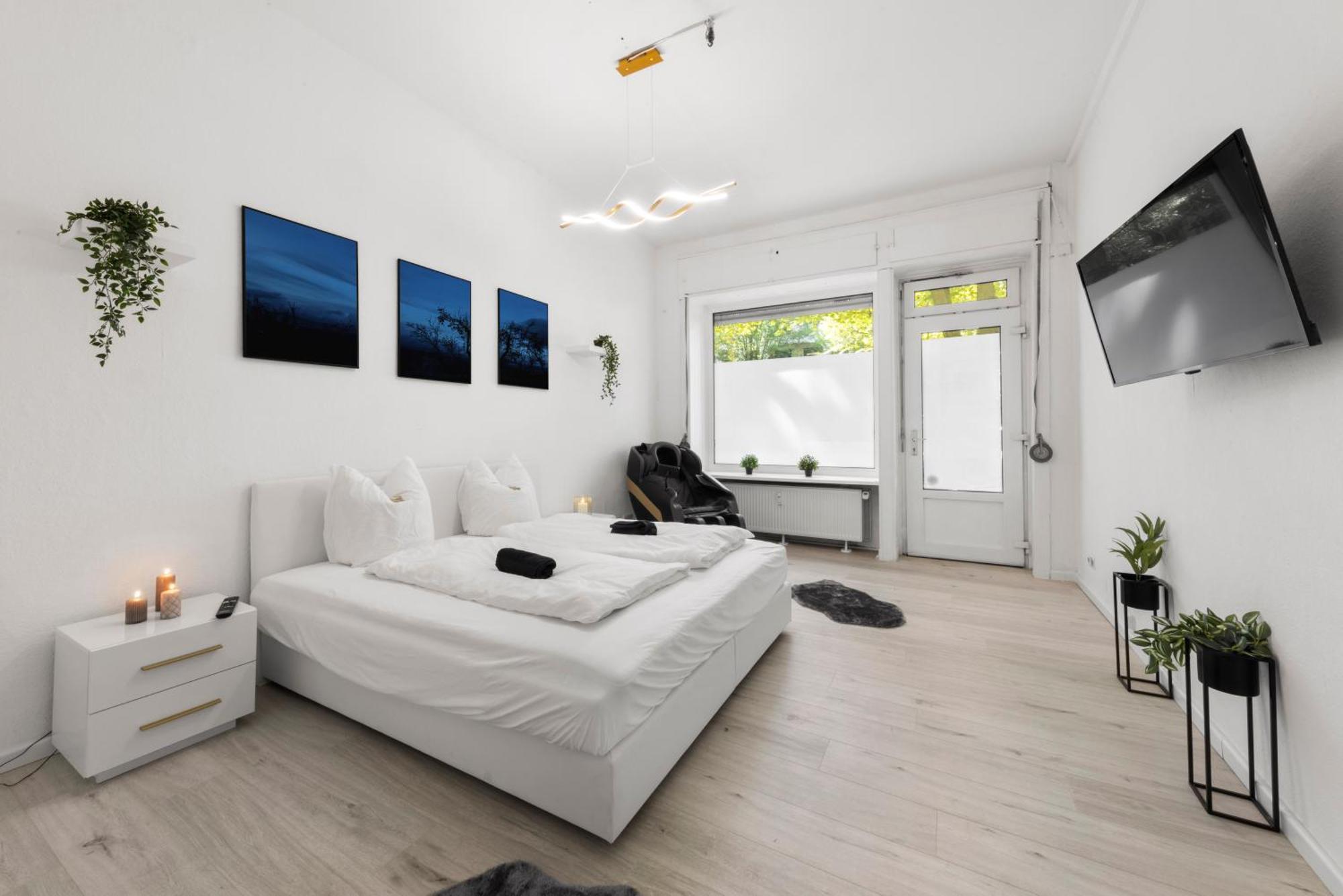 62Qm2, Massageseat, Billard-Table, King-Sized Bed Apartment Berlin Luaran gambar